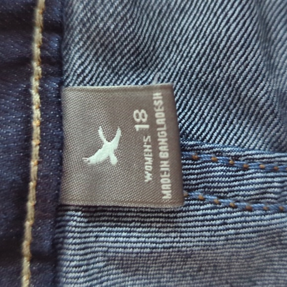 Eddie Bauer Slightly Curvy Skinny Leg Jeans 18 Dark Wash Blue - Picture 3 of 14